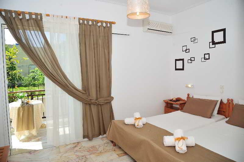 Filoxenia Hotel Skiathos Town Exterior photo