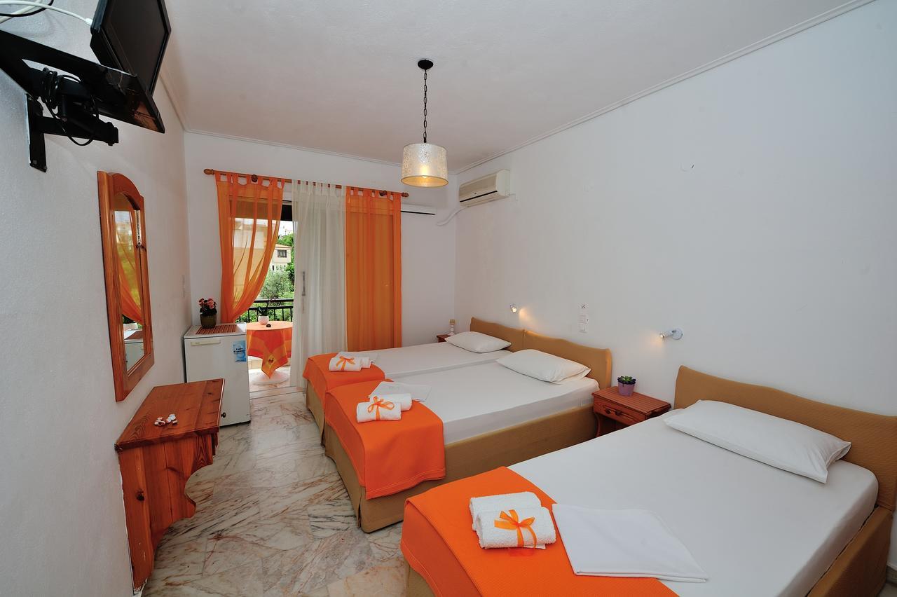 Filoxenia Hotel Skiathos Town Exterior photo